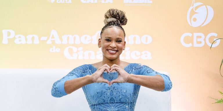 Rebeca Andrade volta com ouro no Pan de ginástica artística