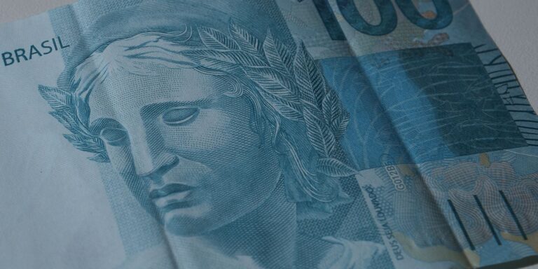Desenrola: R$ 5,5 bilhões de dívidas foram renegociadas pela Caixa