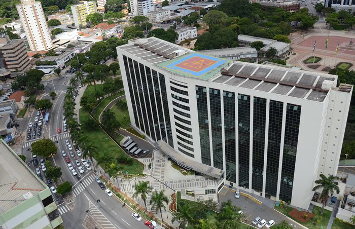 Dinheiro mais cedo na conta dos servidores! Folha de junho será quitada na próxima segunda-feira