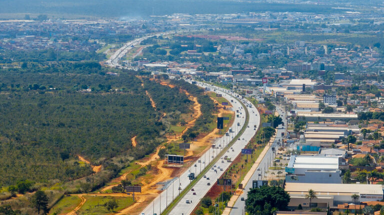 Sancionada lei que facilita regularização de edificações em Vicente Pires