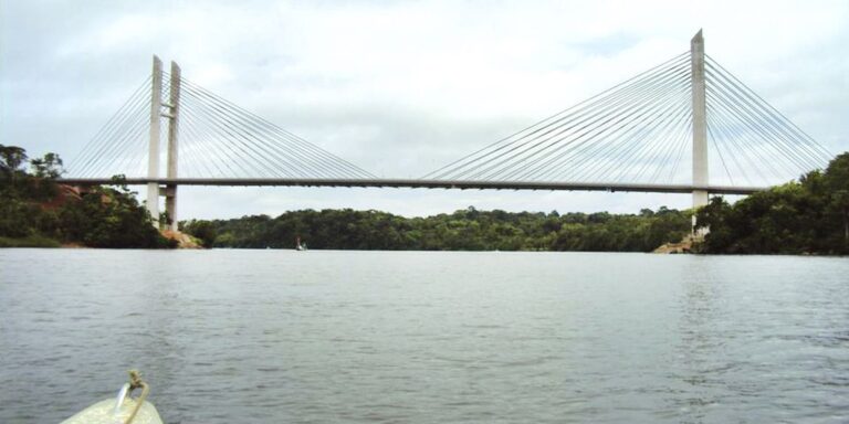 França suspende exigência de visto para brasileiros na Guiana Francesa