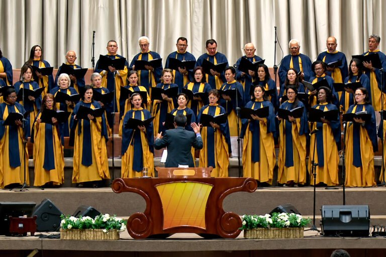 Câmara Legislativa celebra trajetória de corais de música sacra do DF