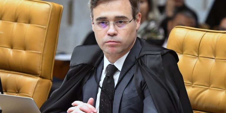 Ministro André Mendonça admite encontro com Vorcaro "uma única vez"
