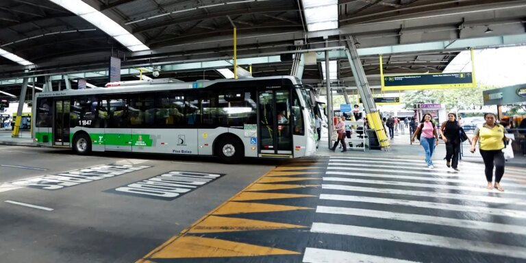 Operação combate infiltração do PCC no transporte público em São Paulo